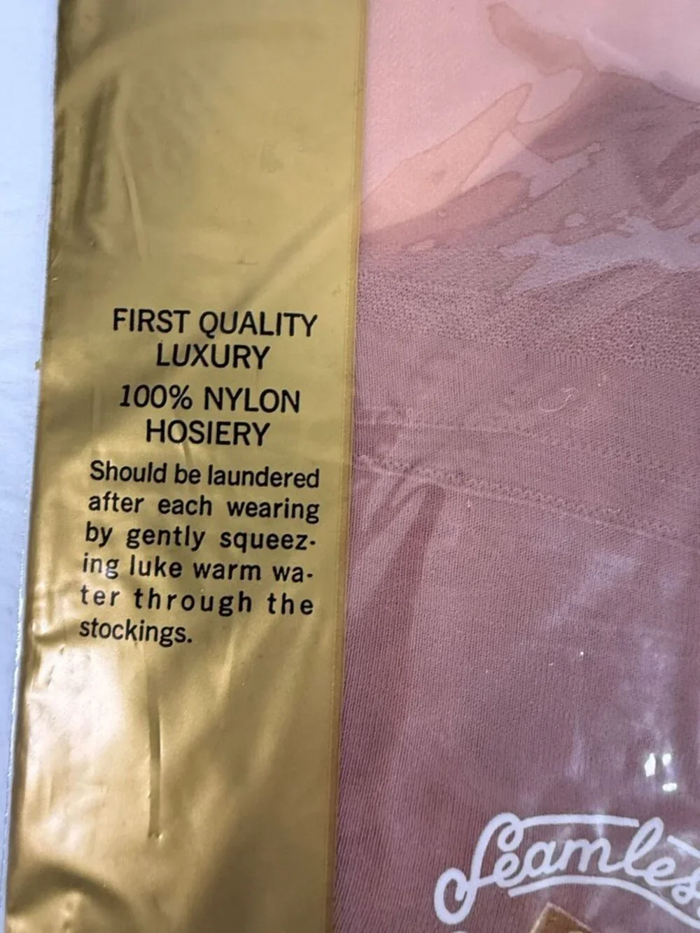 Vintage Beauti-Lons Health Cross Seamless Mesh Nylon Stockings Size 10 Souffle